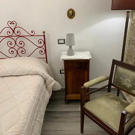 Palazzo Elisei * 구비오