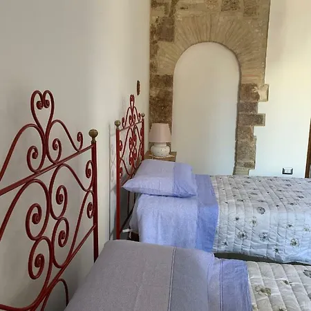 Palazzo Elisei * 구비오