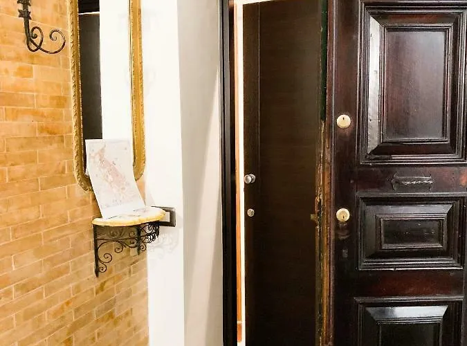 Lejlighed Palazzo Elisei *