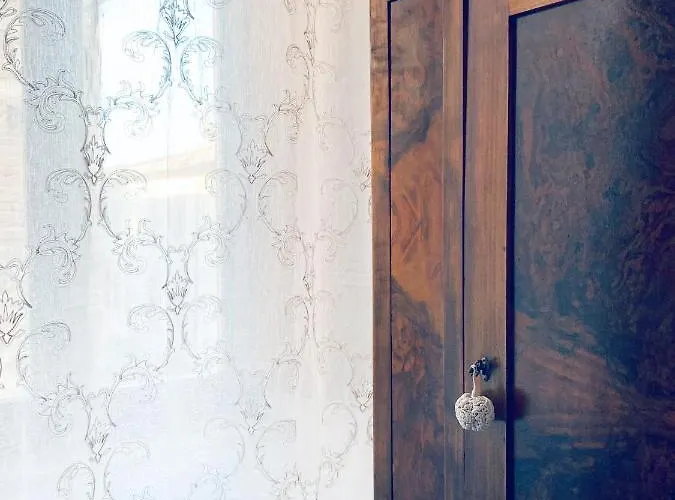 Palazzo Elisei Apartamento *